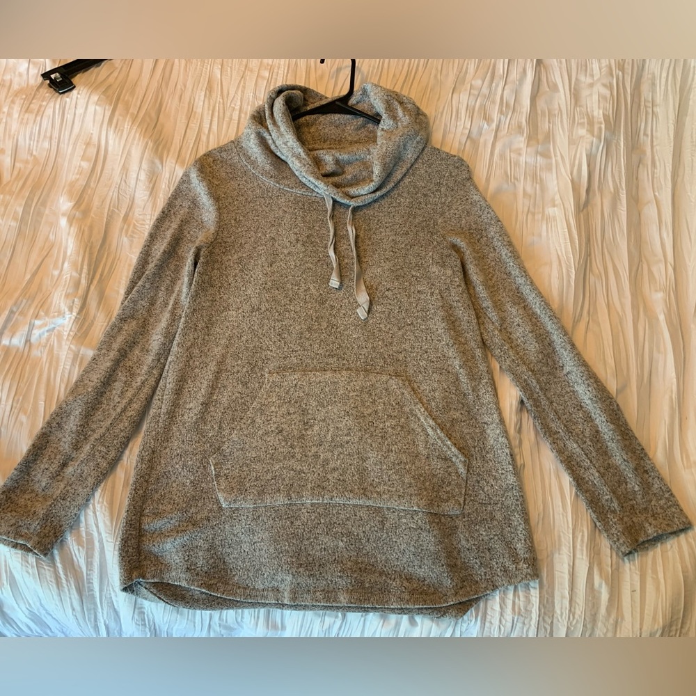 Women’s hoodie
